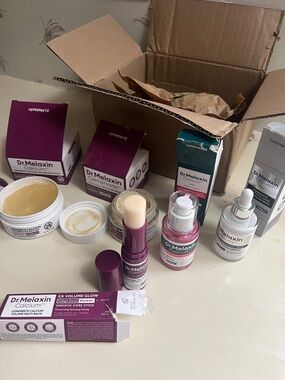 Dr. Melaxin Skincare Set - Pink & White Packaging